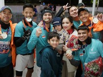 Ekspresi Raffi Ahmad-Gisel Berhasil Lari 42 Km di New York City Marathon 2023