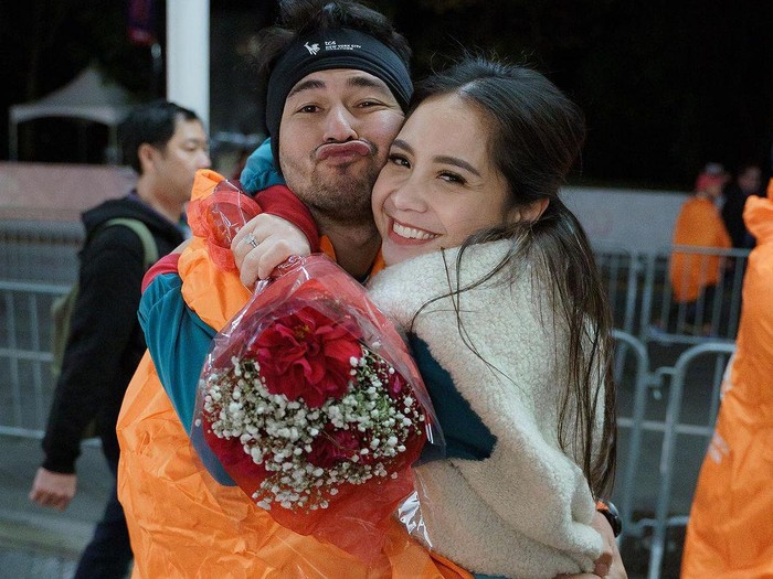 Para artis ikut New York City Marathon