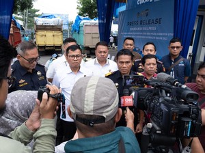 Bea Cukai Amankan 150 Bal Pakaian Bekas Ilegal Rp 750 Juta di Sumut