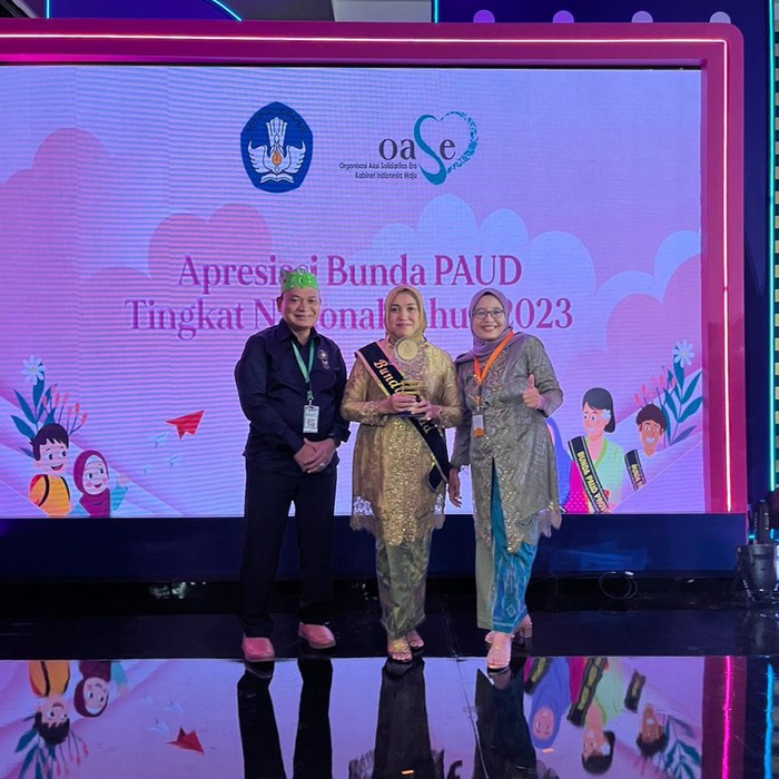 Bunda PAUD Lamongan Dapat Penghargaan dari Iriana Jokowi