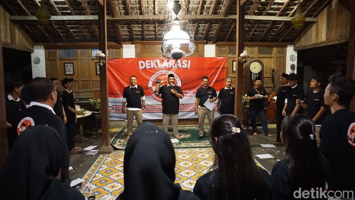 Deklarasi Relawan Majapajit mendukung Prabowo-Gibran di Mojokerto.