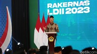 Ganjar mengatakan saat ini harus didorong lagi ke pemerataan pembangunan ekonomi agar gap atau ketimpangannya semakin kecil.  