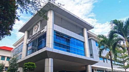 Gedung BPK NTB di Mataram.