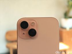 Unboxing iPhone 15 Pink, Tampilannya Cantik Bikin Tergoda