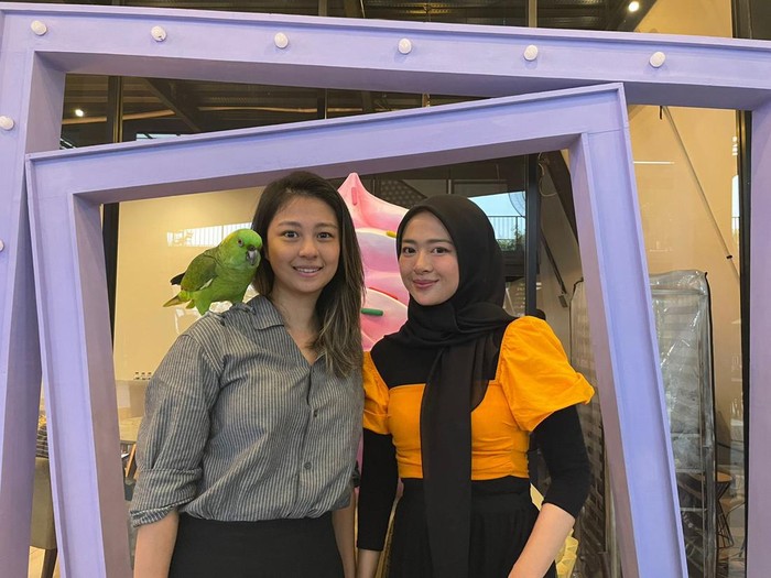 Jacqueline Wijaya teruskan konten Jumat Berkah untuk saling berbagi satu sama lain.