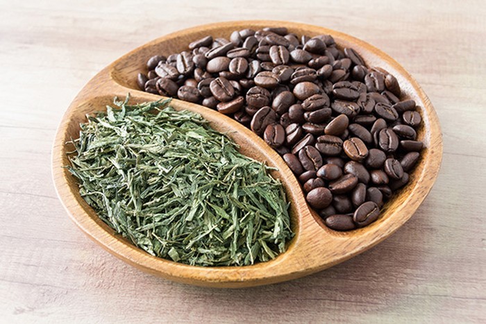 Kopi campur teh hijau