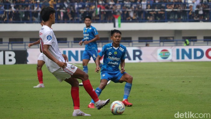 Laga Persib vs Arema FC di Stadion Gelora Bandung Lautan Api dalam laga lanjutan Liga 1 2023, Rabu (8/11/2023)
