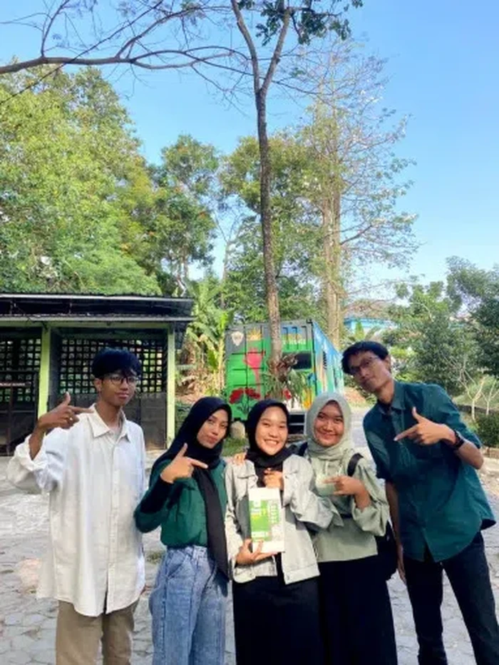 Mahasiswa UGM ciptakan detergen ramah lingkungan yang terbuat dari belimbing wuluh