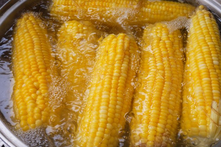 5 Makanan Ini Ternyata Lebih Sehat Jika Dikonsumsi Setelah Direbus