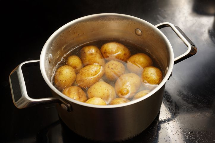 5 Makanan Ini Ternyata Lebih Sehat Jika Dikonsumsi Setelah Direbus