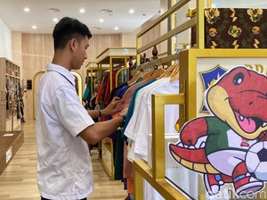 Yuk Berburu Merchandise Piala Dunia U-17 di Surabaya Kriya Gallery Siola
