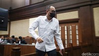Kabag Pemberitaan KPK Ali Fikri kepada wartawan, Rabu (8/11/2023) mengatakan, selain istri dan anak, ada tiga saksi lain di sidang Rafael Alun.