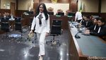 Momen Istri-Anak Perempuan Jadi Saksi Sidang Kasus Korupsi Rafael Alun