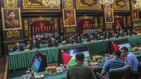 22 mahasiswa itu akan menjalani kursus bahasa Indonesia dan menjalani pendidikan S1 selama lima tahun.