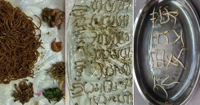 Pengunjung pisahkan tauge dari mie goreng pesanannya