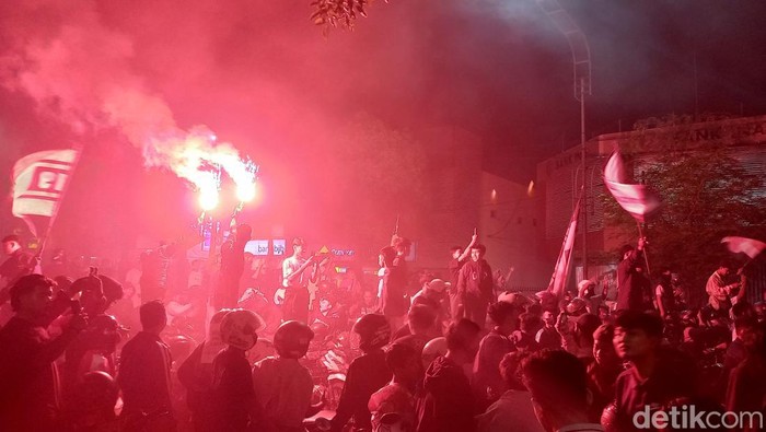 Perayaan 1 abad Persis Solo di Jalan Slamet Riyadi, Selasa (7/11/2023).