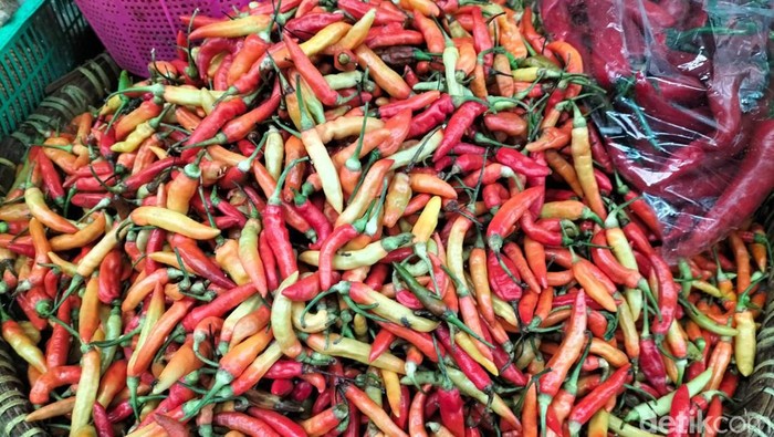 Sayuran yang dijual di Pasar Gede, Kamis (8/11/2023).
