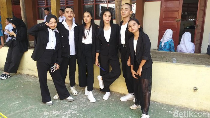 Smandel Dance Crew Makassar siap tampil di Classy Yamaha Youth Festival 2023.