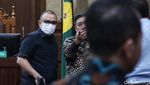 Tok! Johnny G Plate Divonis 15 Tahun Penjara