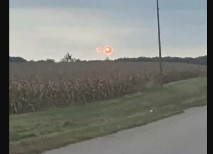 UFO terekam kamera