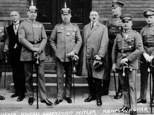 100 Tahun Lalu, Hitler Coba Melakukan Kudeta Tapi Gagal