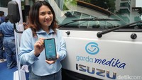 Garda Medika juga mempersembahkan fitur terbaru dalam Garda Mobile Medcare, Express Appointment. Melalui Express Appointment, peserta dapat membuat janji temu dengan dokter sesuai dengan waktu yang diinginkan. Saat tiba di rumah sakit, peserta cukup melakukan scan QR code atau memasukkan nomor kode booking  ke anjungan pendaftaran mandiri, tanpa perlu antre langsung bisa mendapatkan pemeriksaan dari dokter sesuai dengan waktu janji temu yang diinginkan dan melakukan pembayaran secara cashless. 