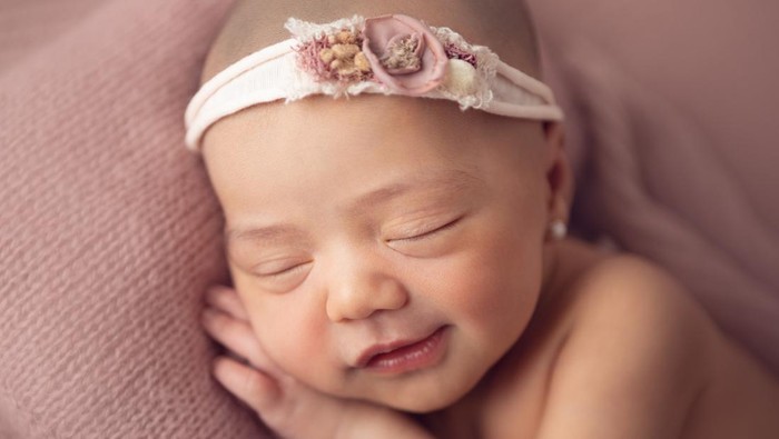 Kemenkes Bicara Etik Viral Bayi 1,5 Kg Meninggal Disebut usai Newborn Photography