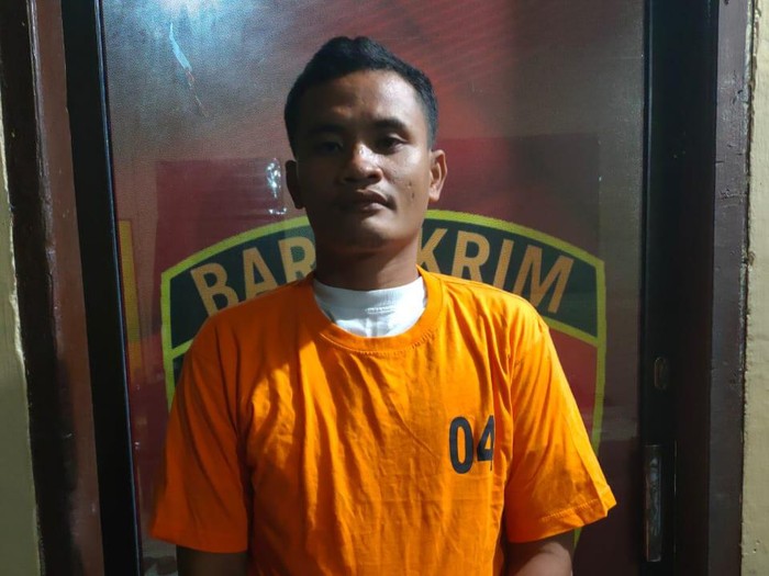 Jonni alias Legen (32)  yang menikam mantan istrinya di Langkat. (Foto: Dok. Polres Binjai)