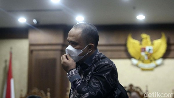 Korupsi BTS 4G, Irwan Hermawan Divonis 12 Tahun Penjara
