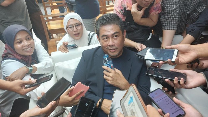 Perusahan patungan GOTO dan TOBA, Electrum, meluncurkan produk motor listrik bernama Electrum H5. Begini bentuknya.