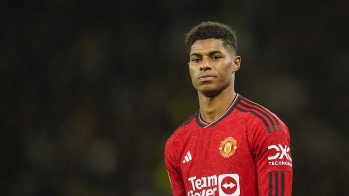 Manchester Uniteds Marcus Rashford reacts during the EFL Cup fourth round soccer match between Manchester United and Newcastle at Old Trafford stadium in Manchester, England, Wednesday, Nov. 1, 2023. (AP Photo/Dave Thompson)