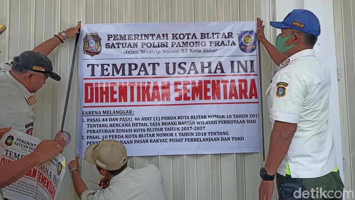 Minimarket di Kota Blitar Disegel
