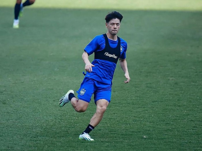 Pemain PSIS asal Jepang, Taisei Marukawa, sudah bisa bermain saat melawan Persita di stadion Jatidiri Semarang, Kamis (9/11/2023).