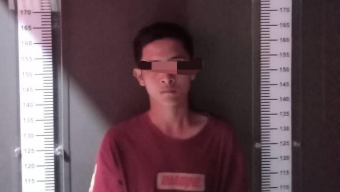 Pembina Pramuka berinisial SMP (21) di Batam yang mencabuli siswi SMP ditangkap. (Istimewa)