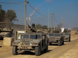 Tank Pasukan Israel Berjarak 20 Meter dari RS Al Quds