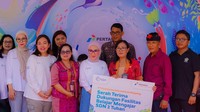 Dalam pelaksanaan kegiatan ini, para pekerja PIS berkolaborasi bersama Persatuan Wanita Patra (PWP) PIS tingkat pusat turut serta menjadi relawan mengajar dalam kelas interaktif dan membacakan buku tentang biota laut bagi siswa sekolah.