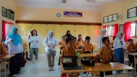 Inisiatif BerSEAnergi untuk Laut yang merupakan bentuk TJSL PIS yang terintegrasi dan bertujuan untuk mendukung kelestarian laut serta meningkatkan kesejahteraan masyarakat pesisir. Program ini mencakup kegiatan literasi, pemberdayaan dan peningkatan kesehatan masyarakat pesisir, coastal clean up, hingga konservasi biota dan ekosistem laut seperti mangrove, terumbu karang dan hiu paus. Inisiatif ini sejalan dengan Tujuan Pembangunan Berkelanjutan (SDGs) utamanya poin 4 terkait pendidikan dan poin 14 menjaga ekosistem laut.