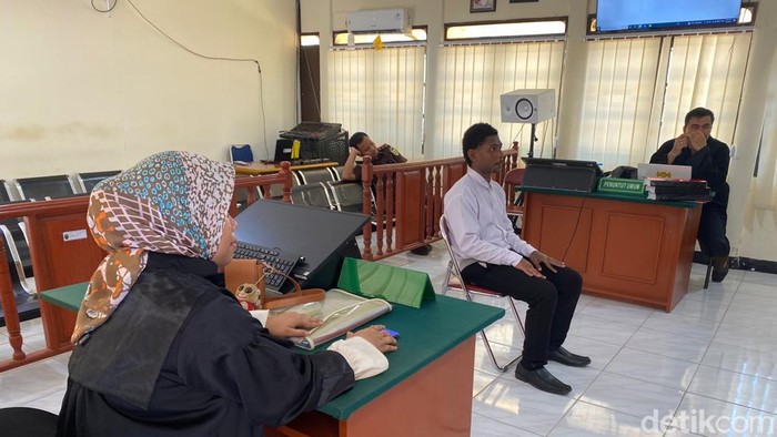 Sidang pembunuhan pegawai RRI Sorong.