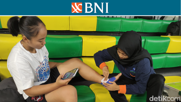 Foto: Tim Medis Siap Siaga Bantu Atlet di BNI Sirnas A DKI 2023