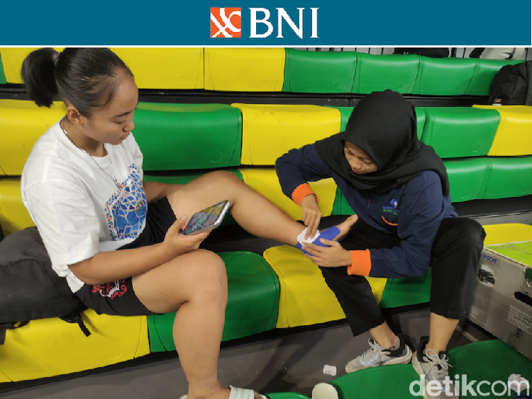 Foto: Tim Medis Siap Siaga Bantu Atlet di BNI Sirnas A DKI 2023