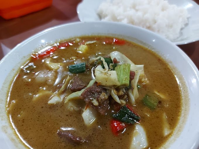 Nyamm! 5 Tongseng Solo Mlekoh yang Nikmat Untuk Makan Siang