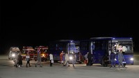 Mereka dievakuasi setelah meninggalkan Jalur Gaza melalui titik penyeberangan Rafah. 