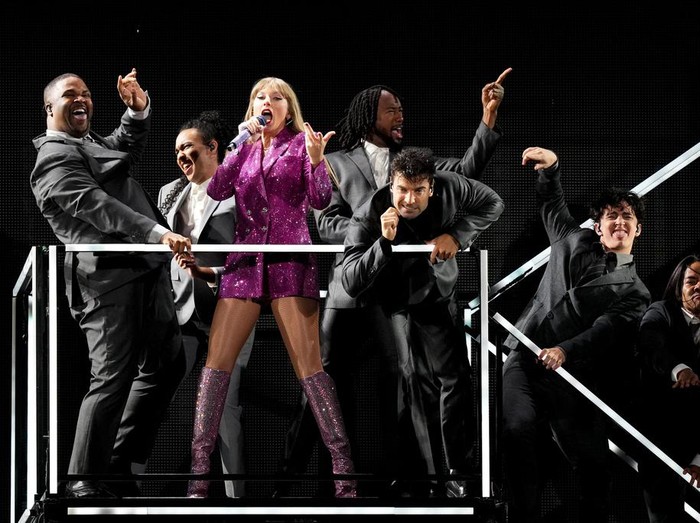 Taylor Swift performs at the Monumental stadium during her Eras Tour concert in Buenos Aires, Argentina, Thursday, Nov. 9, 2023.  Thousands of Swifties attended the superstar’s first-ever concert in Argentina. (AP Photo/Natacha Pisarenko)