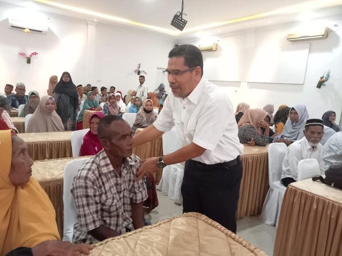 Anggota Tim Pelaksana Penyelesaian Non-Yudisial Pelanggaran HAM Berat Masa Lalu (Tim PPHAM), Amiruddin al Rahab di Pidie (Dok. Istimewa)