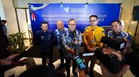 Ketua Umum Partai Amanat Nasional (PAN) ini menilai banyaknya jumlah pasar-pasar yang tertib ukur dan ber-SNI merupakan hal positif. Dengan begitu, konsumen dapat semakin aman dan nyaman berbelanja di pasar tradisional.