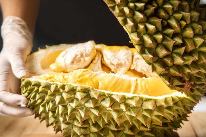 Peringatan! 5 Efek Samping Ini Terjadi Jika Terlalu Banyak Makan Durian