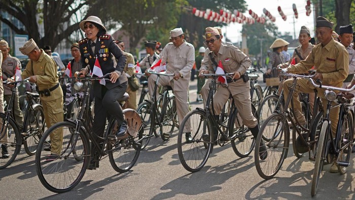Foto-foto Peringatan Hari Pahlawan di Berbagai Wilayah Indonesia
