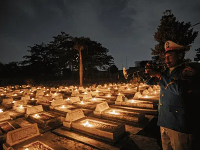 Foto-foto Peringatan Hari Pahlawan di Berbagai Wilayah Indonesia