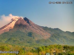 4 Perbedaan Gunung Merapi dan Marapi, Serupa tapi Tak Sama