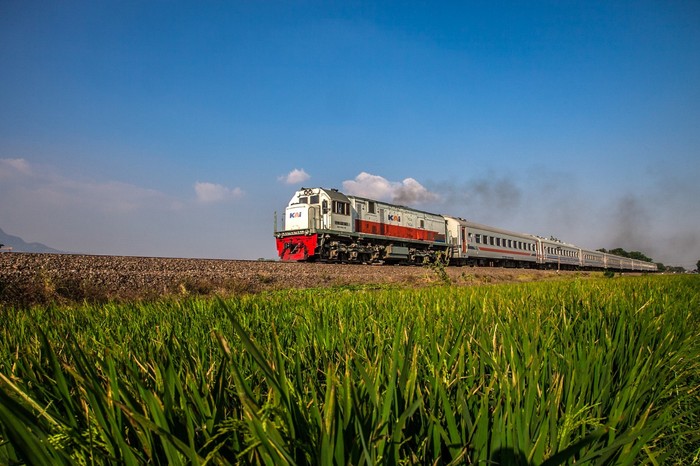 Ilustrasi kereta api